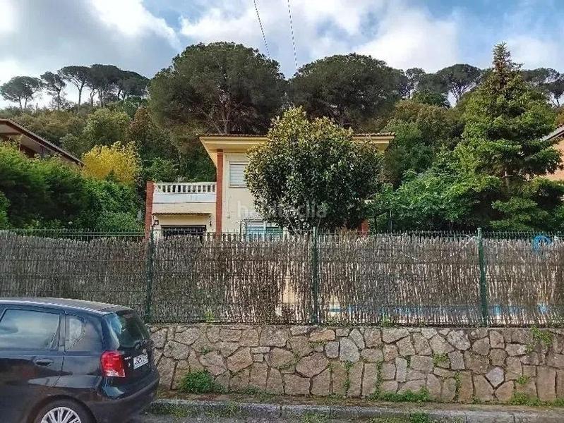 Foto 547ba312-1075-422d-a053-5879ae5ff59b. Chalet in carrer sant esteve in Vilanova del Vallès