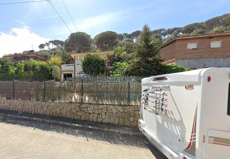 Foto 58c303e0-01f4-4dc5-ba4e-b4adb190f56d. Chalet in carrer sant esteve in Vilanova del Vallès