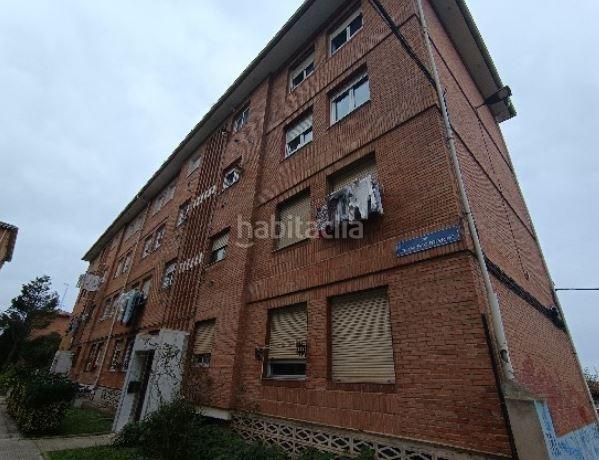 Foto a4963db0-a8d1-4423-bc7f-fff41b00e735. Pis a calle francisco iturrino 3 a Alisal - San Román Santander