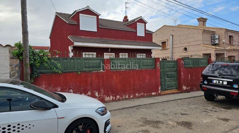 Foto a7b3598d-fbe3-4da4-b9b2-6689370114bd. Casa a schiera in calle olmos 11 in Méntrida
