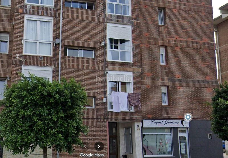 Foto 7f5e0654-d2f3-49c9-b4d9-a38273f259e0. Pis a avenida deporte 9 a Alisal - San Román Santander