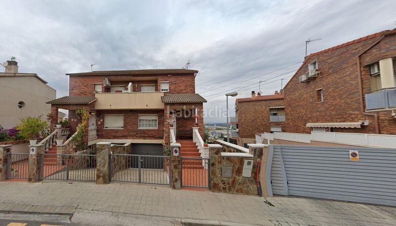 Foto 35c44bef-2e86-454d-910b-6c58064980f5. Semi detached house in burgos 82 in Sant Vicenç dels Horts