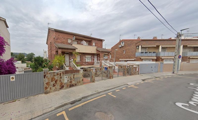 Foto ee65533c-7571-45d4-8595-b7f9be2ba517. Semi detached house in burgos 82 in Sant Vicenç dels Horts