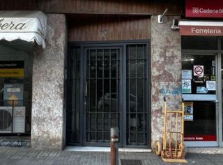 Pis a Carrer rafamans 60. Se vende piso okupa en c rafamans 60 de corbera de llobregat, ba