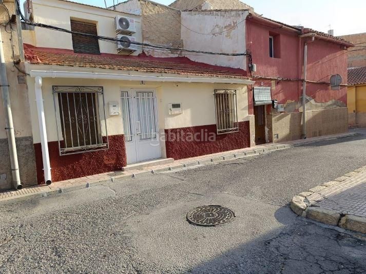 Foto 166c6b36-6928-47a7-b1e9-cb4aa83dfcdf. Casa adossada a calle montero 8 a Totana