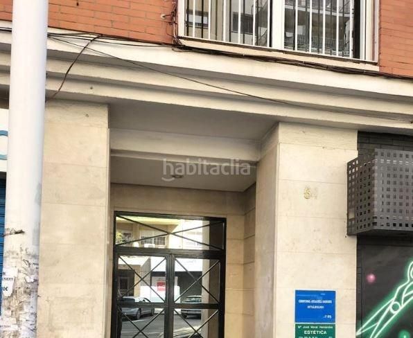 Foto a5e92c58-1103-4abe-9a1f-0bc42506ca7d. Pis a avenida alcalde federico molina a Isla Chica Huelva