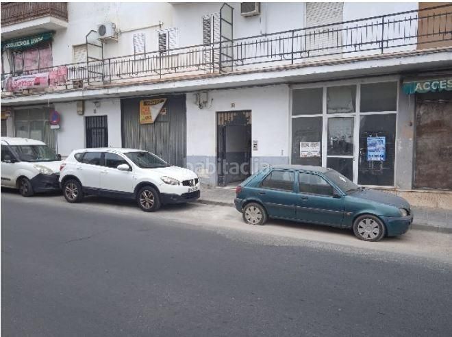 Foto aa1d1291-d87e-4c53-9663-f95f1c00abdd. Pis a avenida palomares 44 a Coria del Río