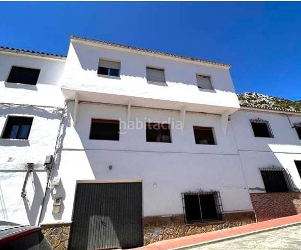 Foto a79ae0b4-1622-45db-bcd6-0748951cbe93. Casa adossada a roda de bara 7 a Benaoján