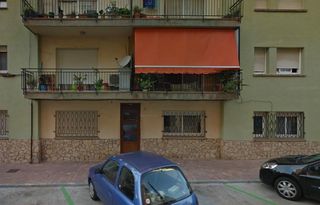 Pis a Carrer santiago rusiñol 3. Se vende piso okupado en santiago rusiñol palamós girona