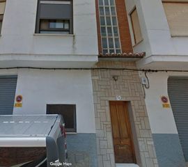 Pis a Rey jaime 9. Se vende inmueble alquilado en calle rei en jaume 9 000 1 izq es