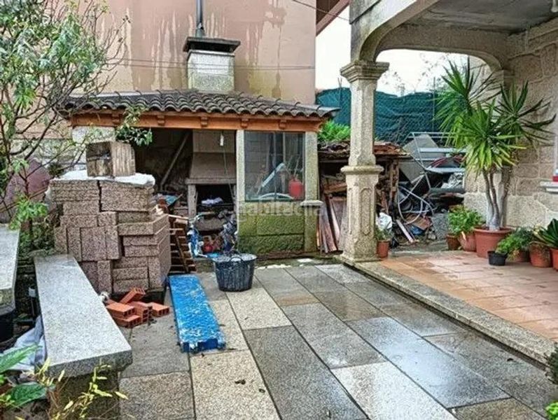 Foto 14b15d66-3692-4bde-a192-32b0576c3354. Maison dans calle de piñeiro 24 dans Darbo Cangas