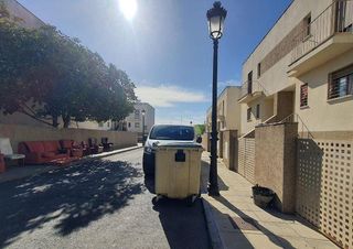 Reihenhaus in Avenida huelva 7. Se vende casa adosada okupa en c huelva 7 de palma del conda
