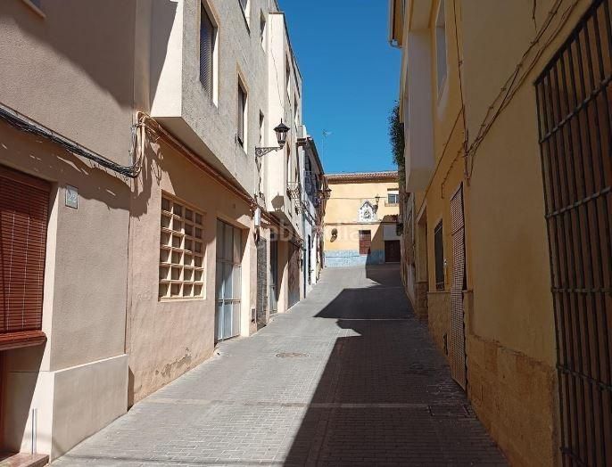 Foto cd017898-4377-43a8-b40e-da9331e206c5. Pis a calle santa barbara 18 a Montesa