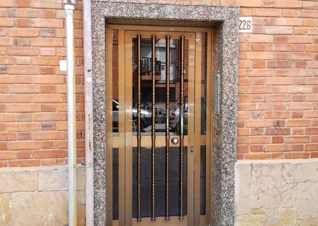 Foto de32805e-aa1a-4a87-a572-9a0f07bf7701. Flat in carrer sant crispi in Ca n'Anglada Terrassa