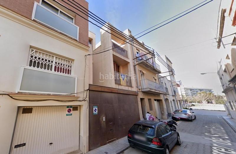 Foto f29db051-5c6f-418e-a617-c049ae03d056. Casa adosada en sta eulalia 32 fantástica casa adosada en calle santa elulàlia 32 tarragona en Reus