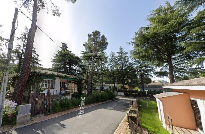 Foto 851ca3f2-a8bb-4dbf-a211-fc97e2aeeb4a. Casa a calle espronceda 3 a Robledo de Chavela