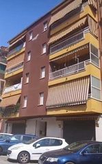 Pis a Calle calle girona 48. Se vende piso okupado en calle girona 48 de franqueses del vallè