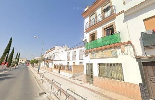 Foto 77f76d46-2f10-4c99-ab83-3d0b21a8e7eb. Casa adossada a calle doctor moyano cruz 31 a Puente Genil