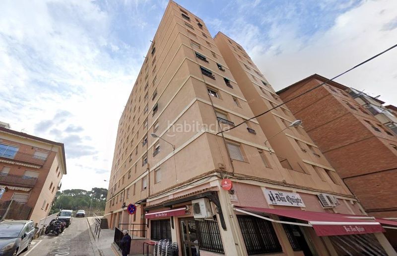 Foto fb6c4a88-7621-41fd-915e-5d6ad027c86c. Pis a carrer folch i torres 12 a Mercat Rubí