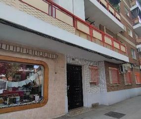 Flat in Avenida isabel la catolica 20. Se vende piso okupa en c isabel la catolica 20 de pinto madrid