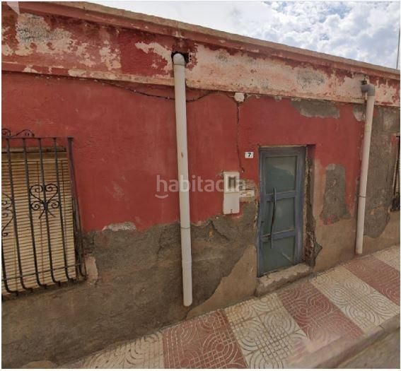 Foto 61809605-fb4a-4cbb-846f-834aeb6da2ed. Casa pareada en calle antonio vallejo 7 se vende inmueble alquilado en Roquetas de Mar