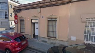 Maison à Sant sebastia de 271. Se vende casa okupada en calle s sebastia de nº 271 sabadell bar