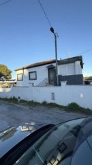 Chalet à Cisterna 6. Se vende chalet okupado en pj cisterna 6, el catllar tarragona