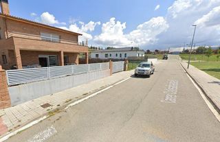 Etagenwohnung in Calle calle collsabadell 108. Se vende piso okupa en c calle collsabadell 108 de llinars d