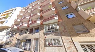 Piso en Atenes, d' 24. Se vende piso okupado en calle atenes nº 24 de terrassa barcelon