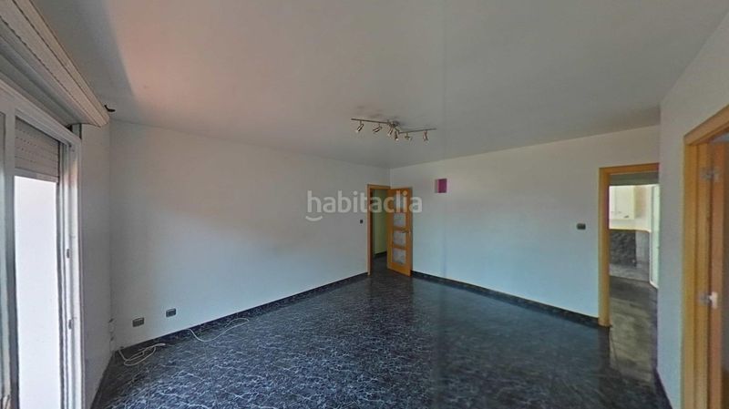 Foto a05b37e0-3598-4a31-aa9b-4609593c93c0. Apartament a Olesa de Montserrat