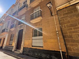 Piccolo appartamento in Doctor zurita 1