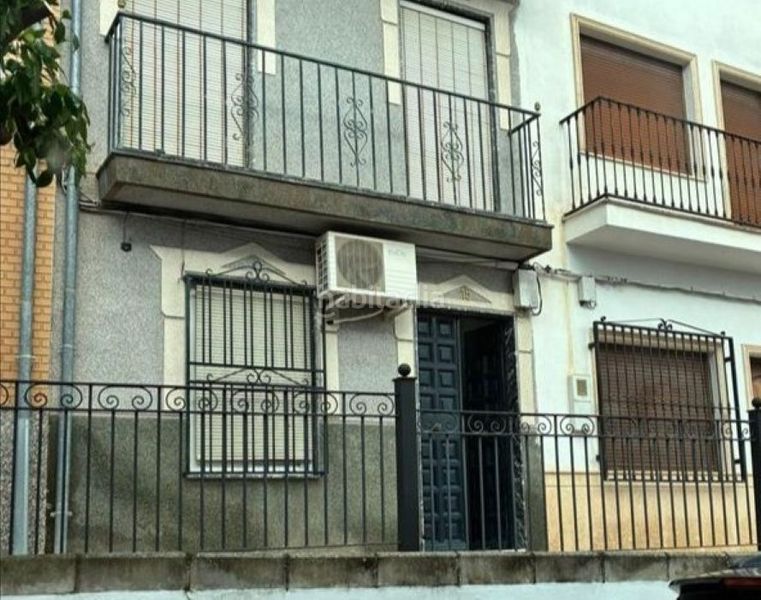 Foto 2e4c7d26-203a-4ae4-83c3-46b662a364ef. Casa en jose ruiz canela 15 en Moriles
