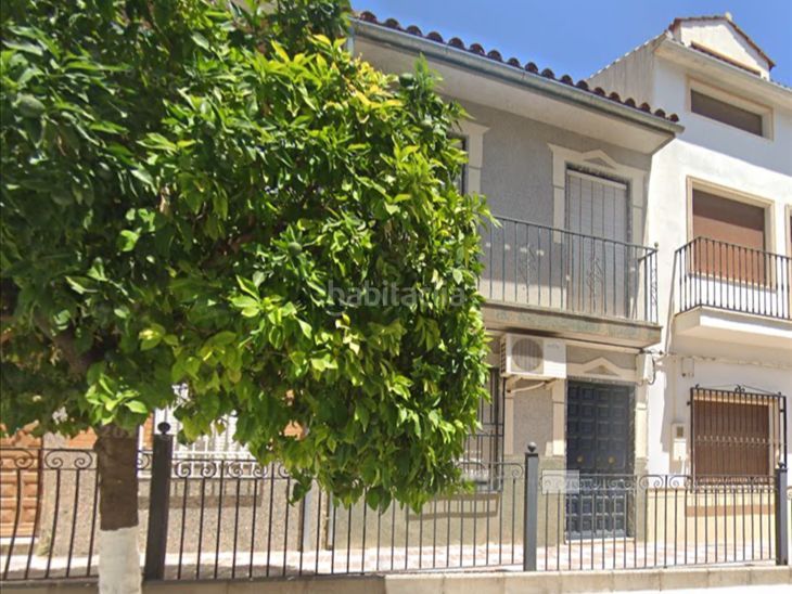 Foto 54ebb578-b718-410f-84ef-9393ffb9c8c5. Casa en jose ruiz canela 15 en Moriles