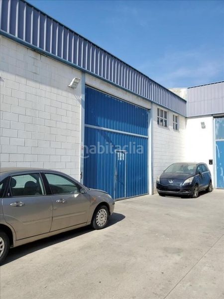Foto 9f4f5096-3352-4f7a-88b9-70ac163ac805. Nave industrial en Valls