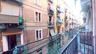 Apartament a Raval. Se vende piso en sant gil 6 de barcelona, barcelona.