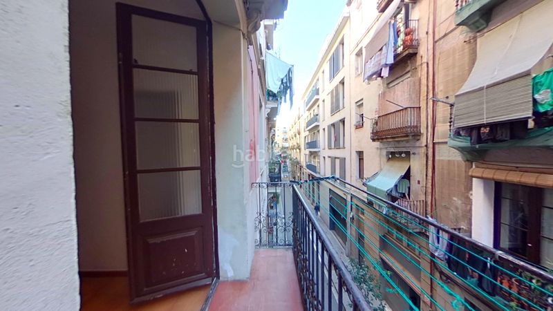 Foto 228b9555-fd12-4eaa-ab37-29e29e48ba01. Apartament a Raval Barcelona