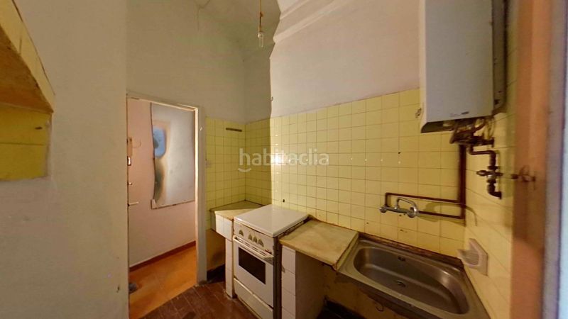 Foto 33904e35-0077-46c0-b0d7-196c32e8beac. Apartament a Raval Barcelona