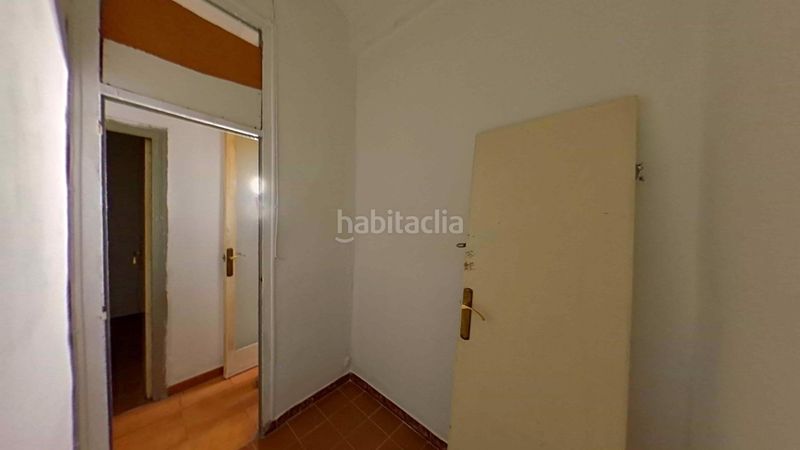 Foto d8f5eb5c-6193-4c3b-b49a-586b5523b22f. Apartament a Raval Barcelona