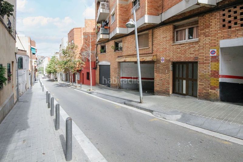 Foto c07ff4bf-30a4-40ea-8972-fe7d0b516bd6. Apartament a Llefià Badalona