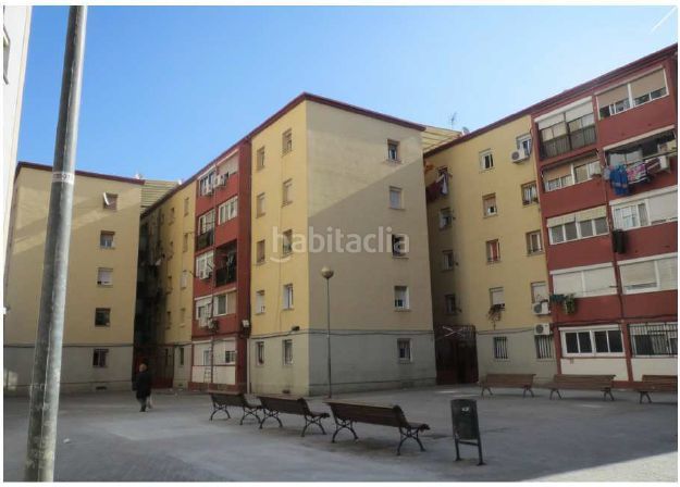 Foto e7dc0311-3561-4d17-92b7-4cd22bd4f68d. Apartament a Sant Roc Badalona