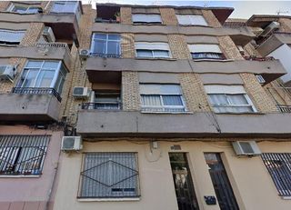 Local Comercial a Calle SANT LLUIS BERTRAN 55