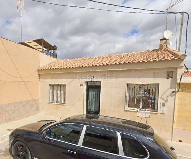 Foto 719a5a43-9d31-444f-8385-d47471ce7a4c. Xalet a Centro Elda