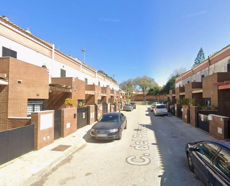 Foto ba191177-dba1-4e2c-a302-8d06ec14e7c8. Casa adossada a calle progreso (del) 3 a Castilleja de la Cuesta