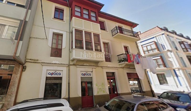 Foto d130e855-89d7-4345-a9d2-245a15853e48. Pis a Santoña