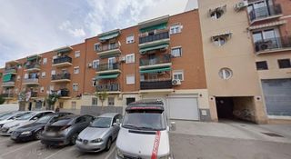 Pis a Nuevo Aranjuez-Ciudad de las Artes. Se vende piso okupado en rúa foso 93 de aranjuez, madrid.