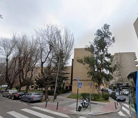 Flat in Fontarrón. Se vende piso okupado en calle encomienda de palacios 4 en madri