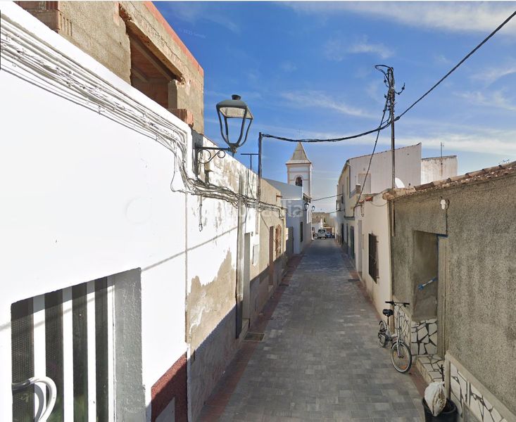 Foto 92fb20b6-5aef-4a76-ae6b-732a086d04ea. Casa adossada a calle cervantes 7 000 7 a Gallardos (Los)