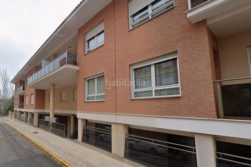 Foto fe0ff144-b0d9-4f04-bf17-f65811ae52f2. Local comercial a avenida real blanc 44 a Cocentaina