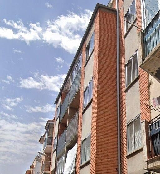 Foto e5f48c10-9f8f-449a-a949-4194e0e2d8a6. Pis a calle de pedrote 39 a Santa Catalina - Ferial Aranda de Duero