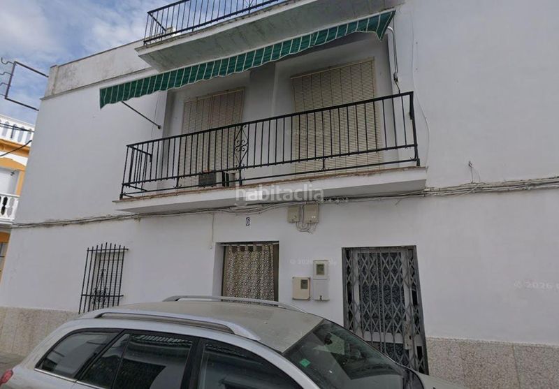 Foto 036db729-eed1-4688-8107-7926793ea3f2. Casa adossada a Campana (La)